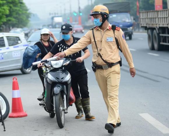 Quy định giao thông đường bộ, luật giao thông đường bộ, quy định đối với xe máy, mức phạt xe máy thiếu giấy tờ